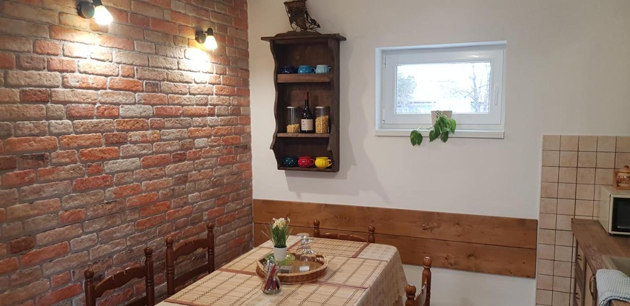 Harmónia Parasztház és Apartman Poroszló Esterno foto